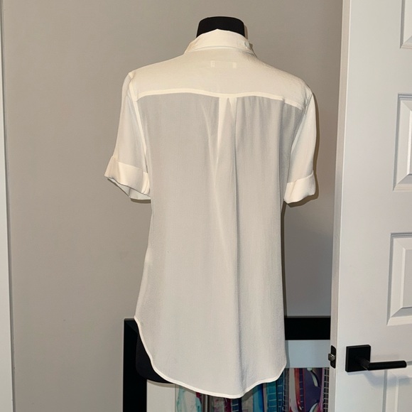 100% Silk Equipment Blouse - Pristine! Sz XS - Picture 3 of 5